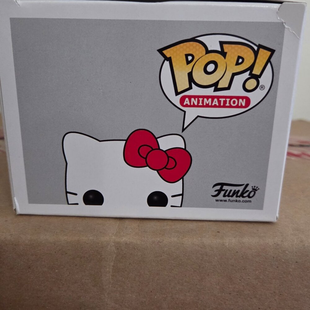 Hello Kitty Funko Pops - Picture 2 of 13